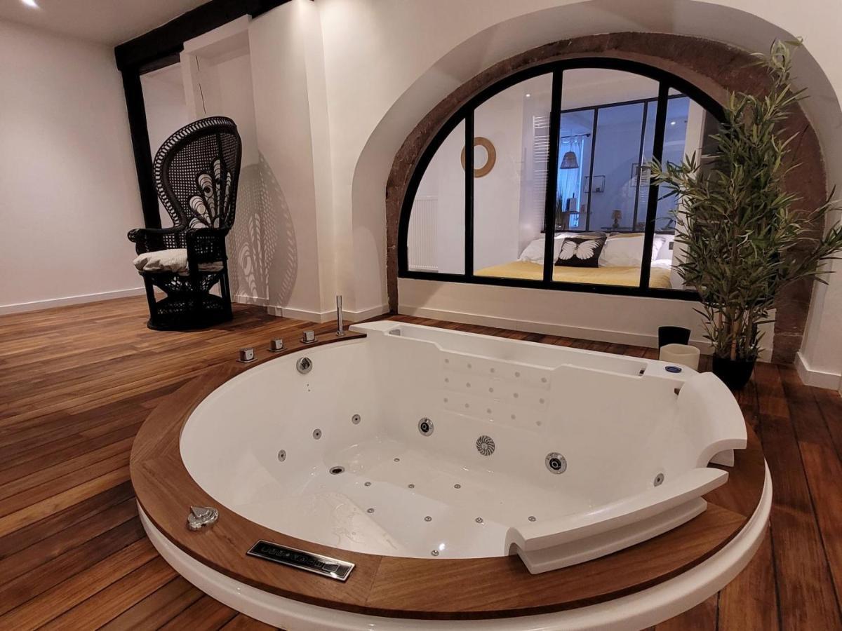 Ferienwohnung Jacuzzi des Tanneurs Ribeauvillé Exterior foto
